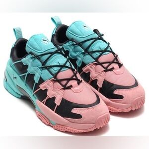 Puma
Men's LQDCELL Omega
Manga Cult Training
Sneakers